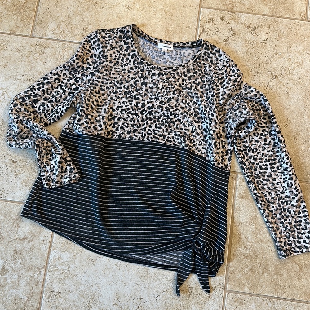 Cute animal print long sleeve top